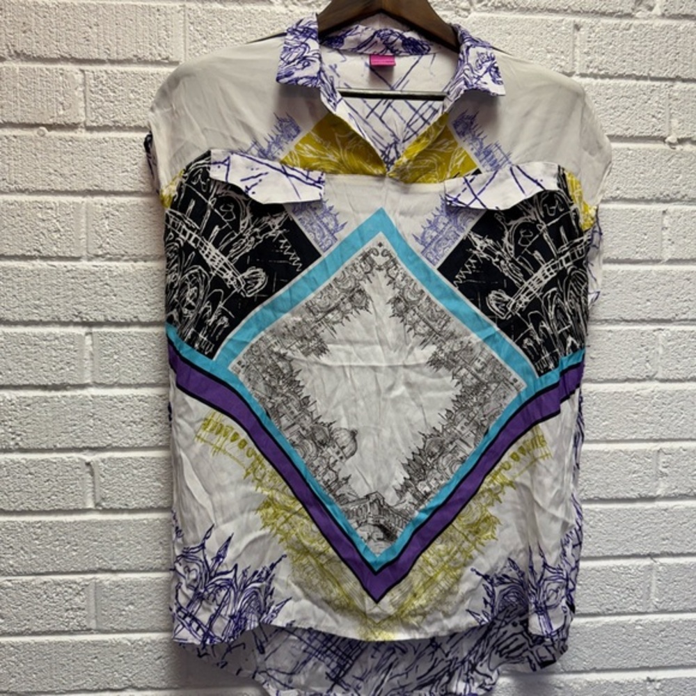 Save The Queen Black and White Graphic Button Down Blouse